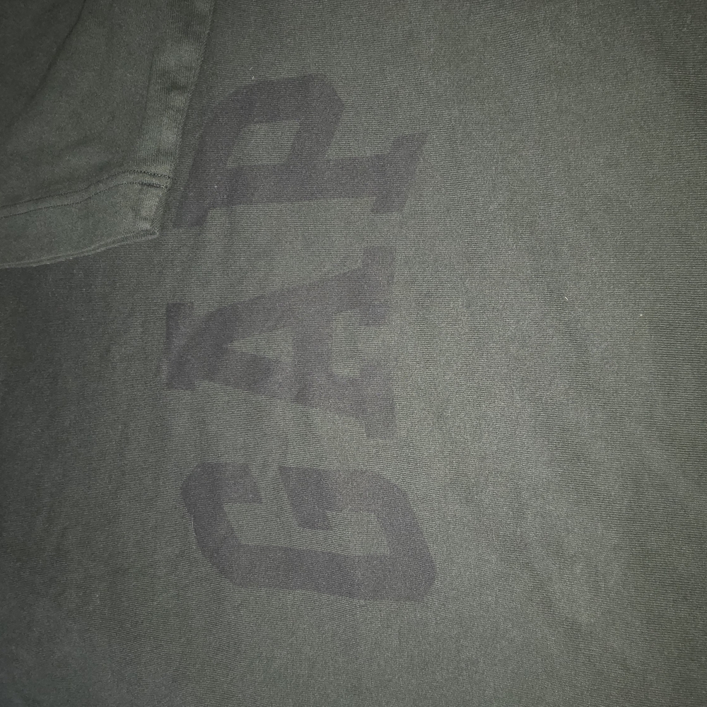 GAP Black Long Sleeve Tee